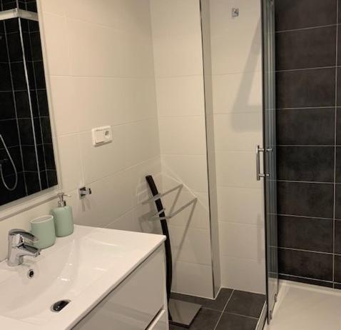 Apartamento Marina Port Sea View Torrevieja Dış mekan fotoğraf