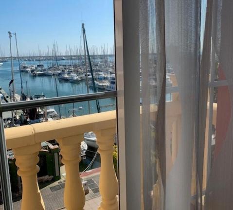 Apartamento Marina Port Sea View Torrevieja Dış mekan fotoğraf